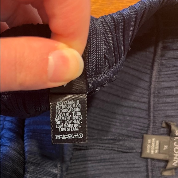 St John Navy Ribbed Pants with Small Slit on Both Legs - Picture 7 of 10